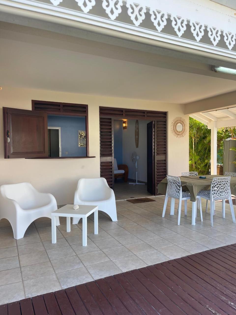 L'hibiscus T2, plage privée, terrasse, barbecue Saint-Francois  Extérieur photo